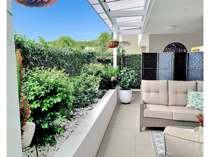 108/37 Sickle Avenue, Hope Island QLD 4212