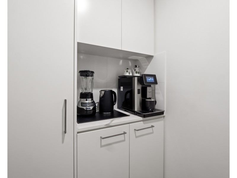 108/37 Sickle Avenue, Hope Island QLD 4212