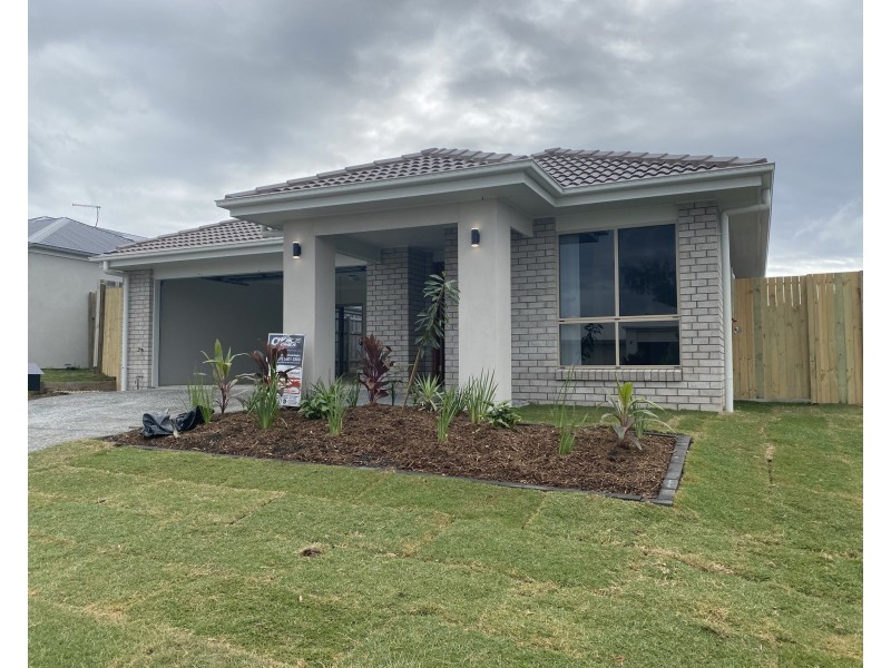 4 Gregor Crescent, Coomera QLD 4209