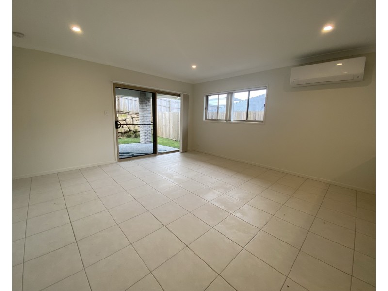 4 Gregor Crescent, Coomera QLD 4209