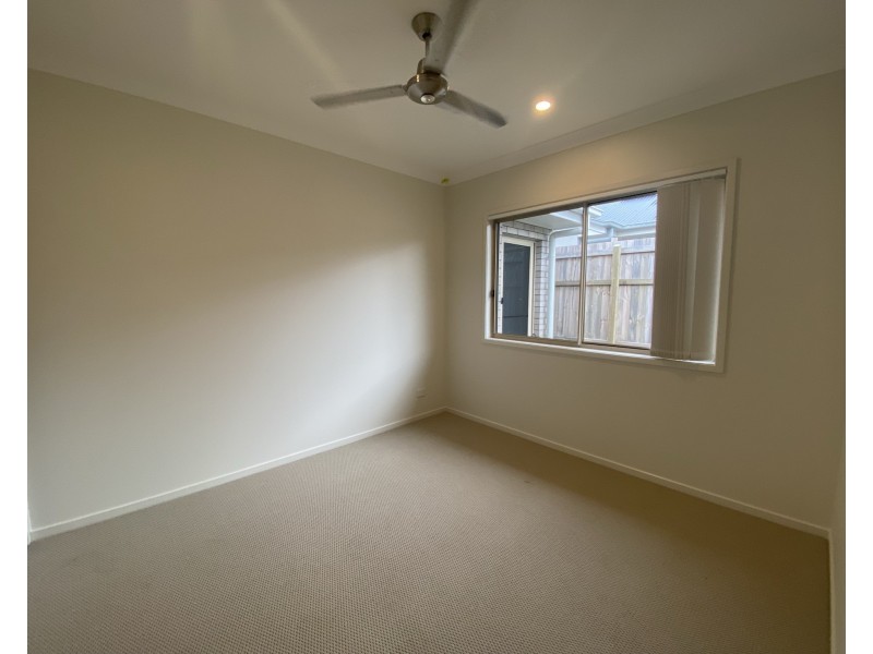 4 Gregor Crescent, Coomera QLD 4209