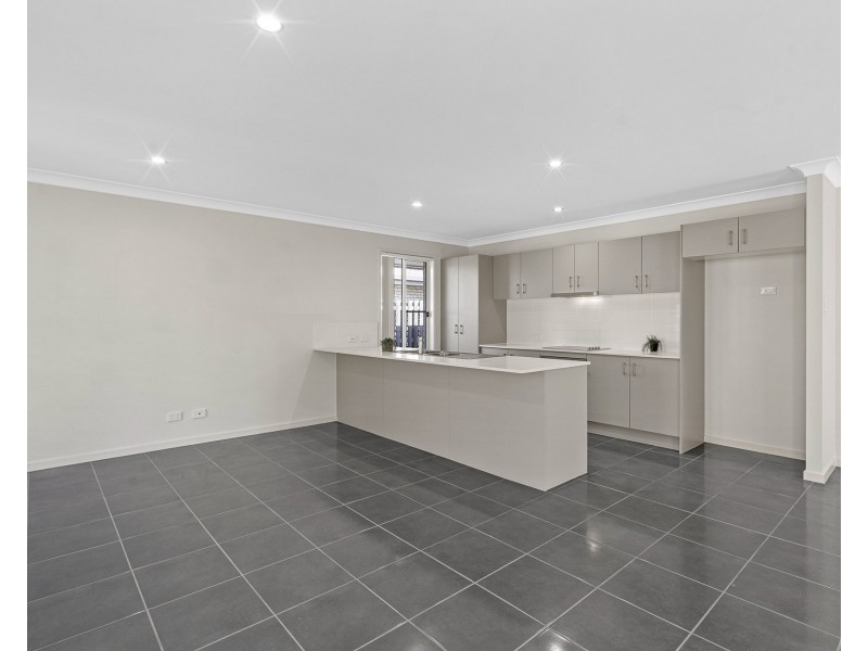 20 Vista Crescent, Pimpama QLD 4209