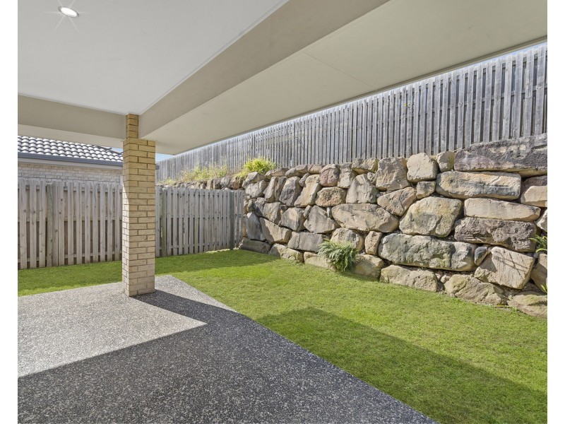 20 Vista Crescent, Pimpama QLD 4209