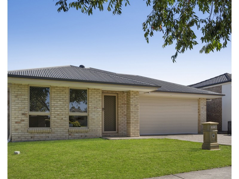 11 Ellenborough Avenue, Ormeau Hills QLD 4208