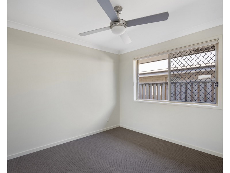 11 Ellenborough Avenue, Ormeau Hills QLD 4208