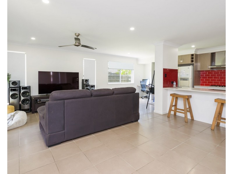 1 Firestone Avenue, Pimpama QLD 4209