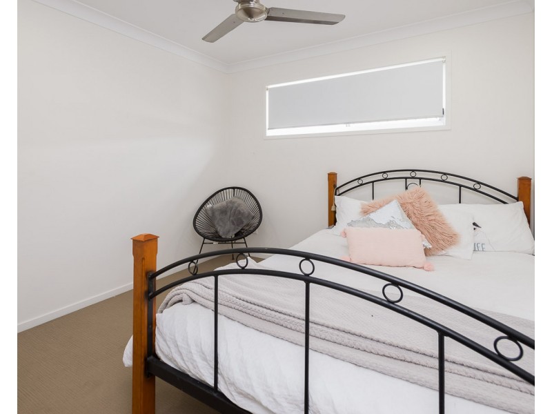 1 Firestone Avenue, Pimpama QLD 4209