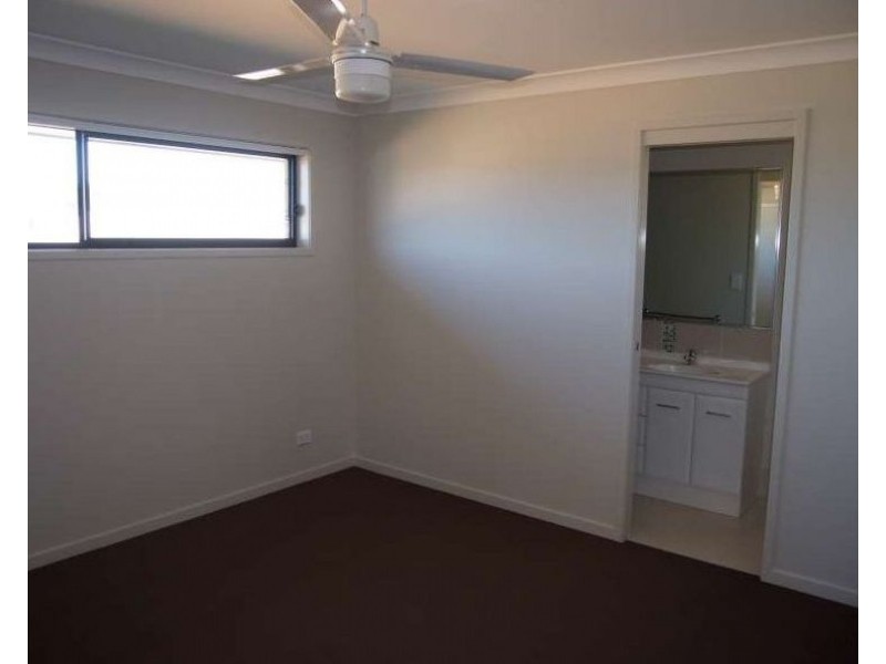 6 Oscar Close, Ormeau QLD 4208