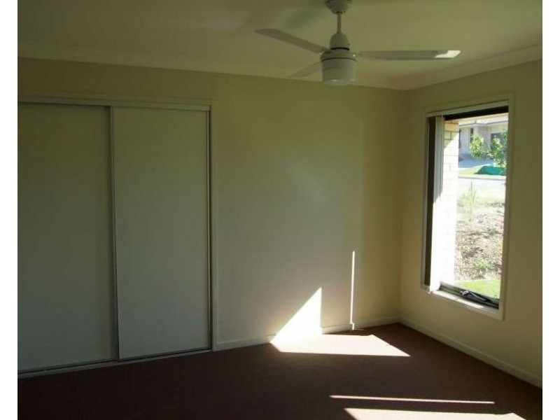 6 Oscar Close, Ormeau QLD 4208