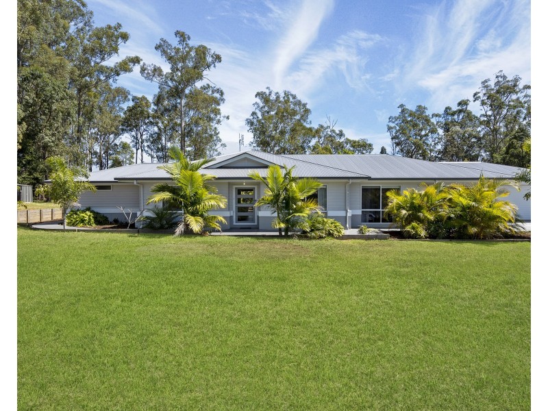 171 Coonowrin Road, Glass House Mountains QLD 4518