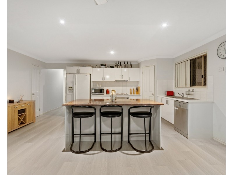 61 Billinghurst Crescent, Upper Coomera QLD 4209