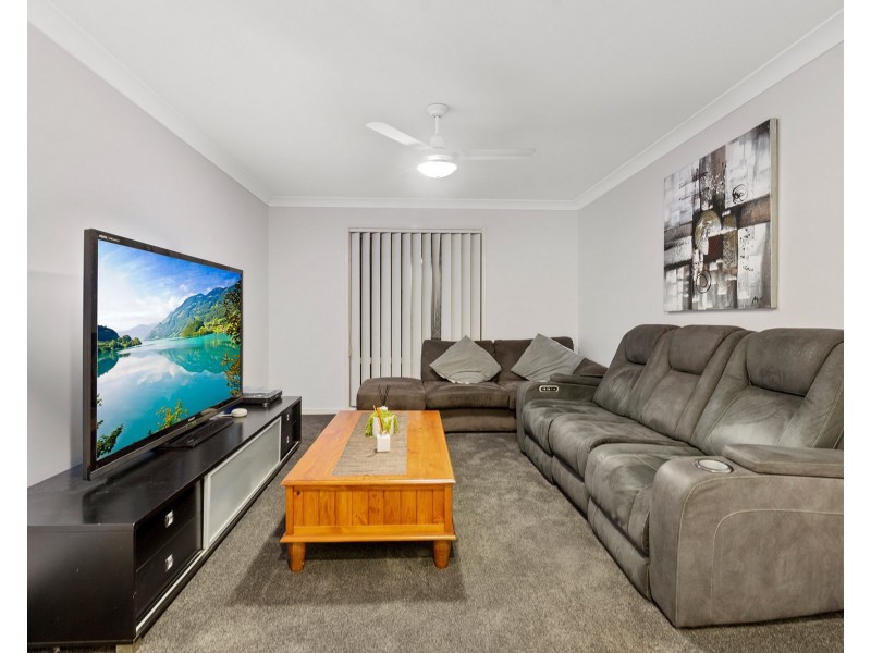 61 Billinghurst Crescent, Upper Coomera QLD 4209