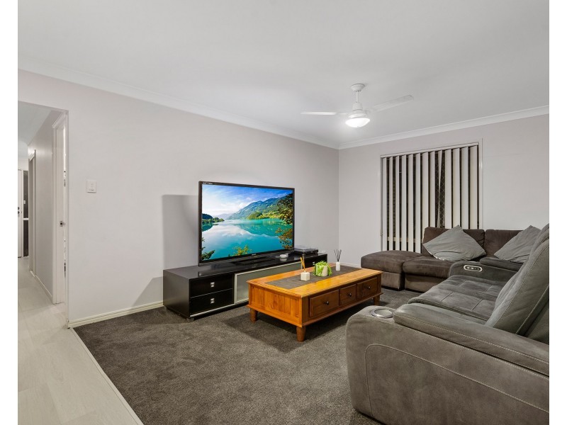 61 Billinghurst Crescent, Upper Coomera QLD 4209