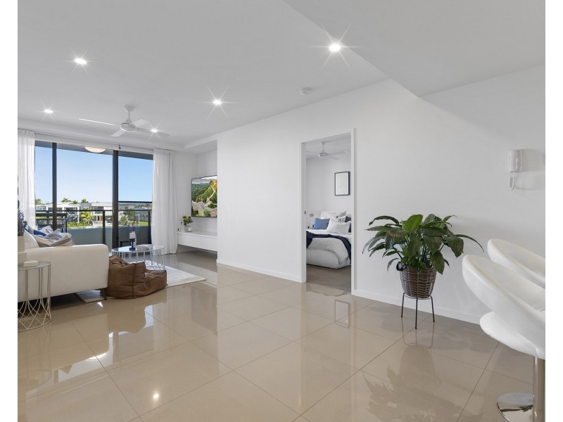 112/37 Sickle Avenue, Hope Island QLD 4212
