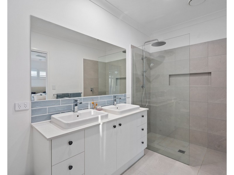 65 Dales Way, Coomera QLD 4209