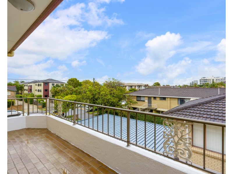 6/25 Bath Street, Labrador QLD 4215