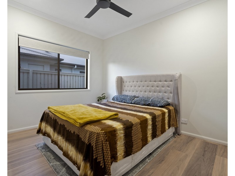 509 Gainsborough Drive, Pimpama QLD 4209