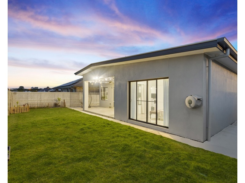 509 Gainsborough Drive, Pimpama QLD 4209