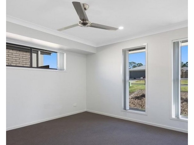 1/16 McWilliam Street, Pimpama QLD 4209