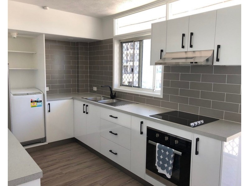 21/69 Ferny Avenue, Surfers Paradise QLD 4217