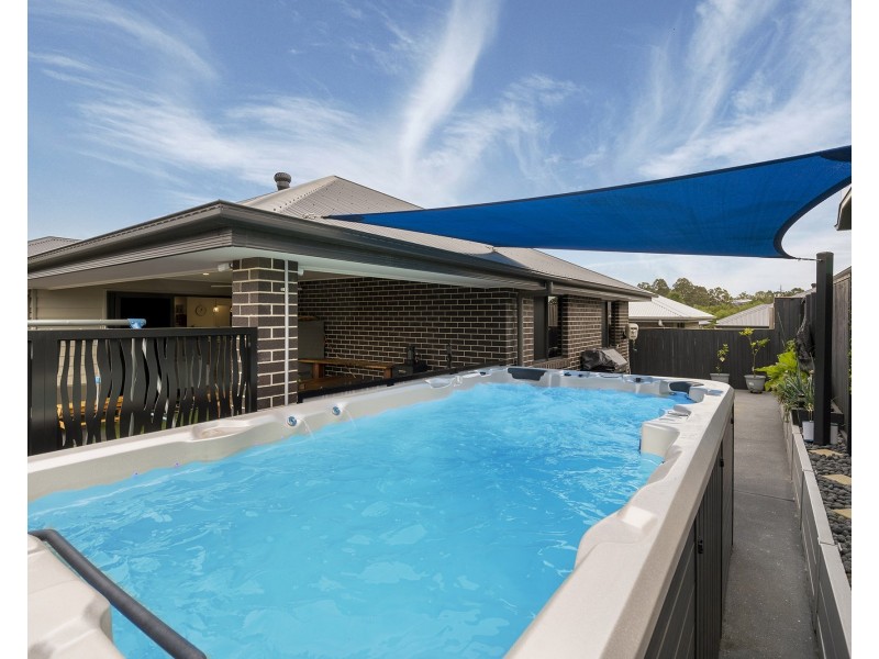 6 Elsie Way, Logan Reserve QLD 4133