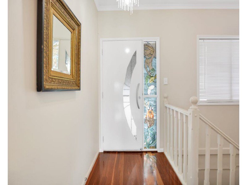 8 Post Office Road, Mapleton QLD 4560