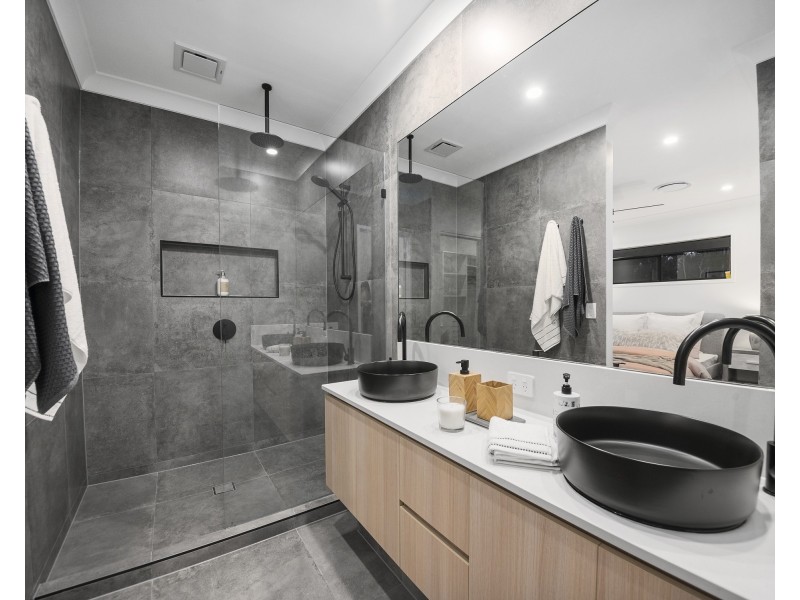 61 Dales Way, Coomera QLD 4209