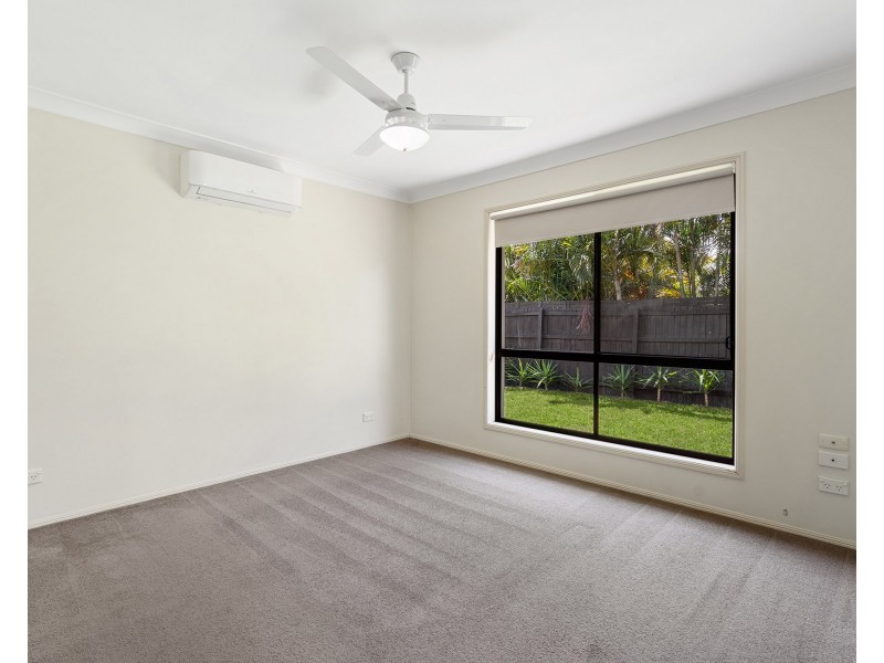 22 Serafina Drive, Helensvale QLD 4212