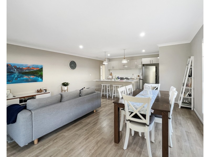 3 Butterleaf Crescent, Pimpama QLD 4209