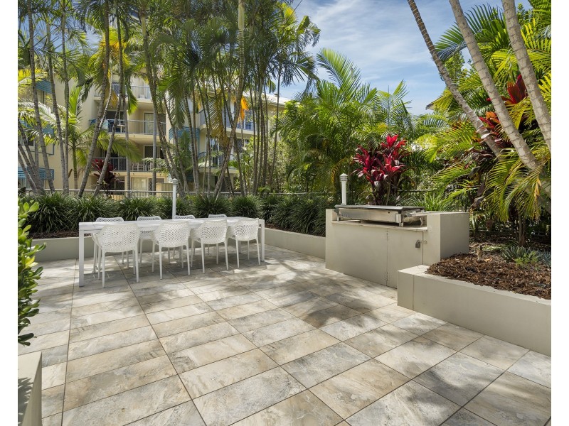 3/19 Mermaid Avenue, Mermaid Beach QLD 4218