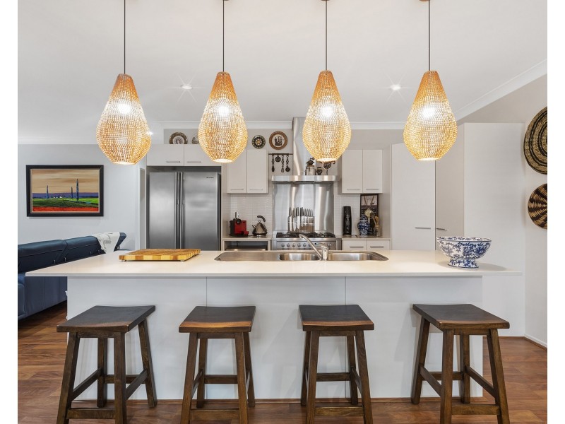 15 Garawarra Crescent, Upper Coomera QLD 4209