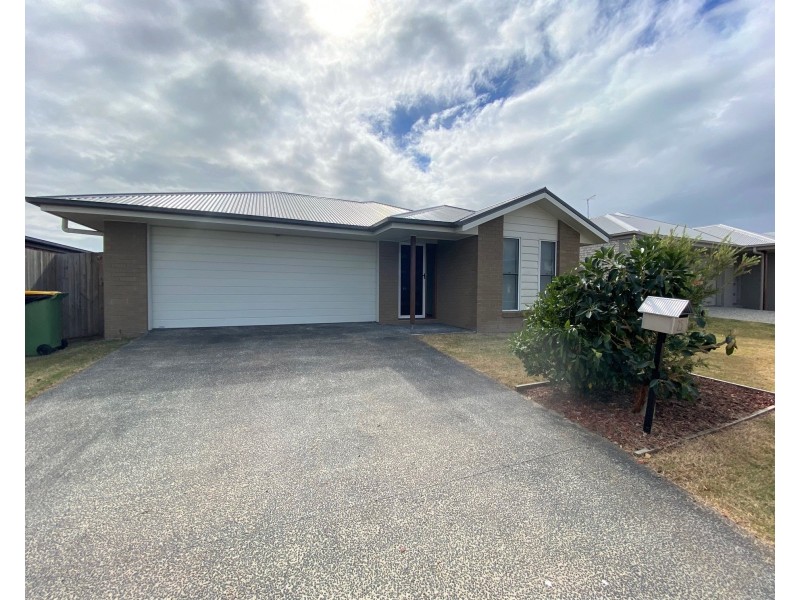 25 Augusta Boulevard, Pimpama QLD 4209