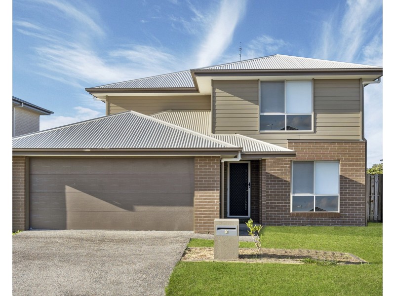 9 Oxenford Place, Oxenford QLD 4210