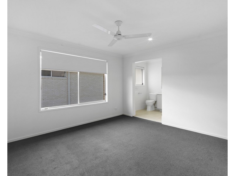 9 Oxenford Place, Oxenford QLD 4210