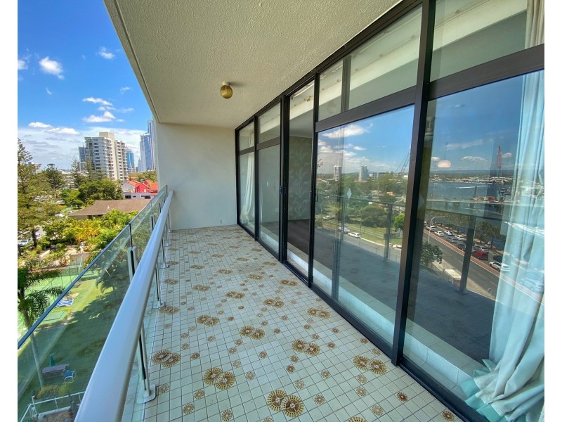 6f/33 Thornton Street, Surfers Paradise QLD 4217