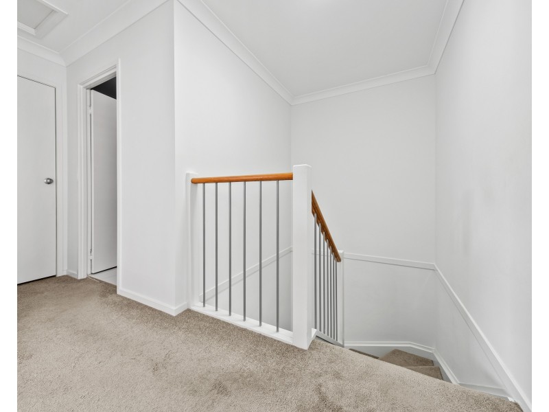 30/31 Lyrebird Street, Loganlea QLD 4131