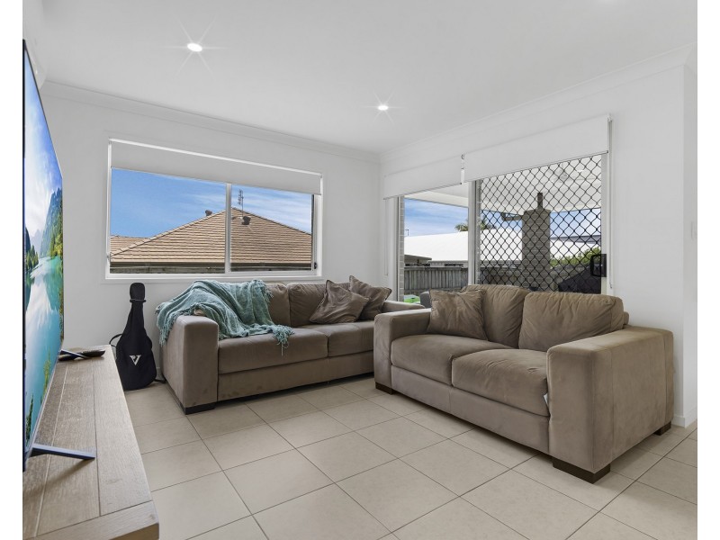 45 Lanier Close, Oxenford QLD 4210