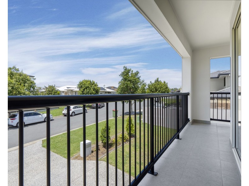 45 Lanier Close, Oxenford QLD 4210