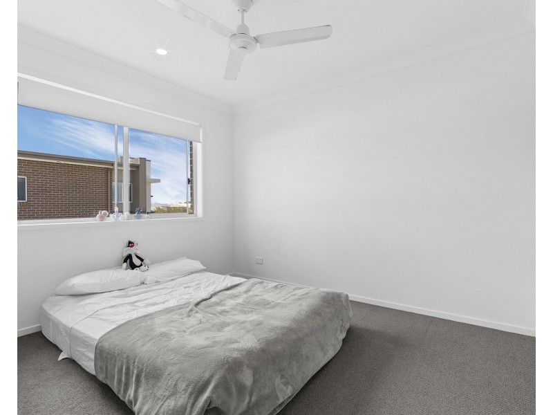 45 Lanier Close, Oxenford QLD 4210