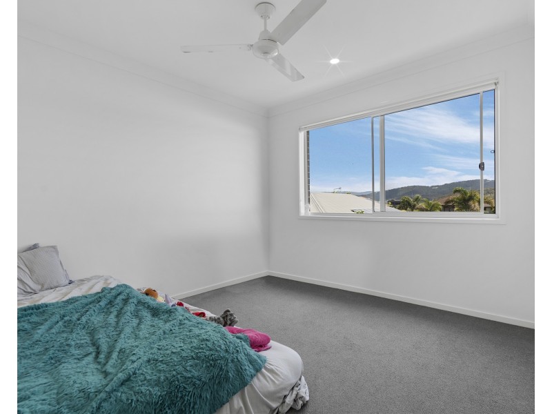 45 Lanier Close, Oxenford QLD 4210