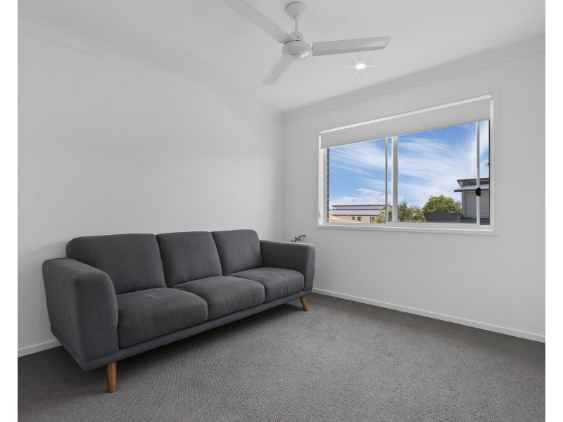 45 Lanier Close, Oxenford QLD 4210