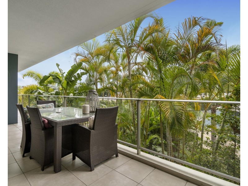 3203/2 Activa Way, Hope Island QLD 4212