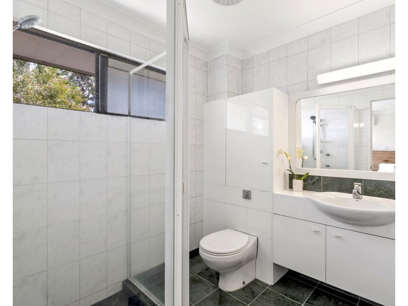 19/7 Campbell Street, Bundall QLD 4217