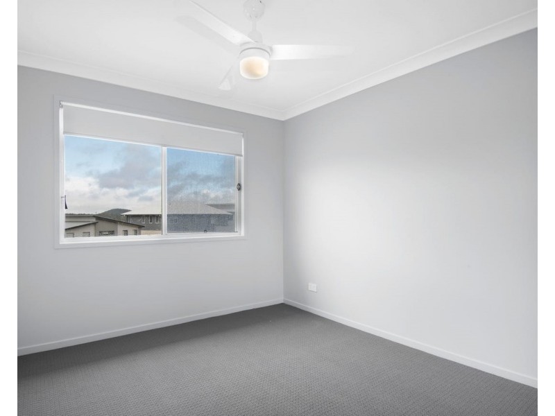 29 Meander Circuit, Holmview QLD 4207