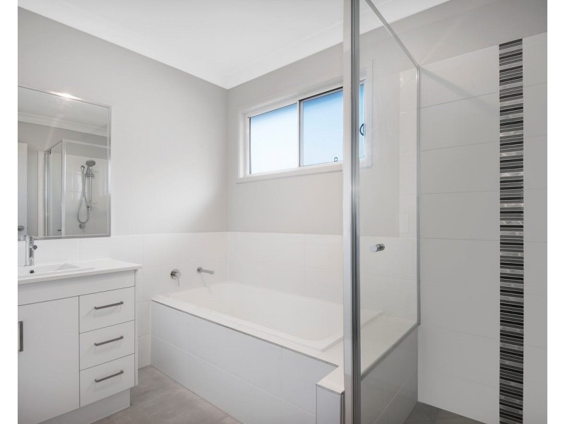 29 Meander Circuit, Holmview QLD 4207