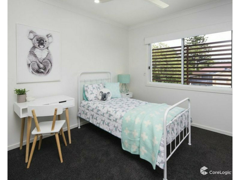 36 Livingstone Street, Yeerongpilly QLD 4105