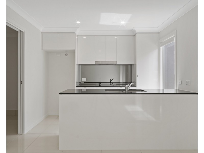 76/13 Angela Way Pimpama, Pimpama QLD 4209