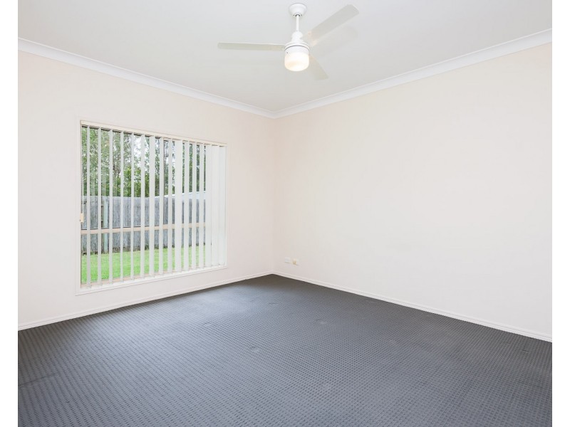 10 Goldcrest Drive, Upper Coomera QLD 4209