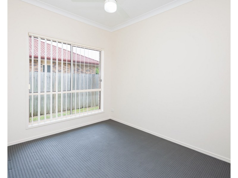 10 Goldcrest Drive, Upper Coomera QLD 4209