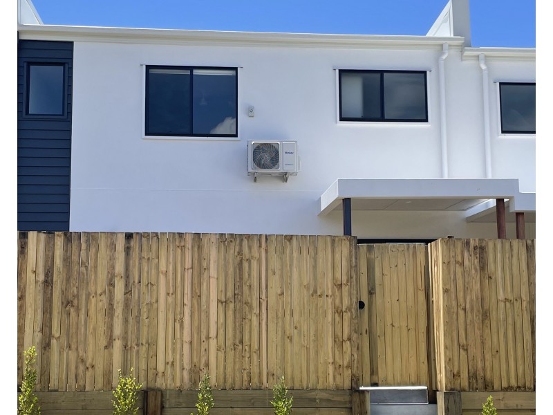 102/38 Gawthern Drive, Pimpama QLD 4209